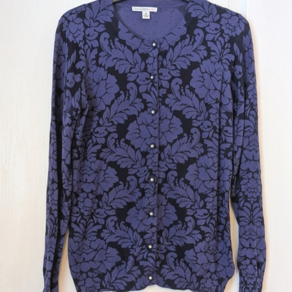 Isaac Mizrahi Purple Floral  Button Front Cardigan. Size XS.